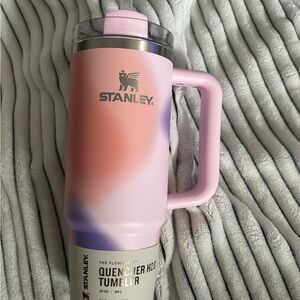 Stanley Pink and Lavender Ombre Quencher Tumbler with Handle